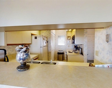 448 Bouchelle Drive - Photo Thumbnail 11