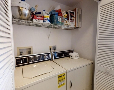 448 Bouchelle Drive - Photo Thumbnail 26