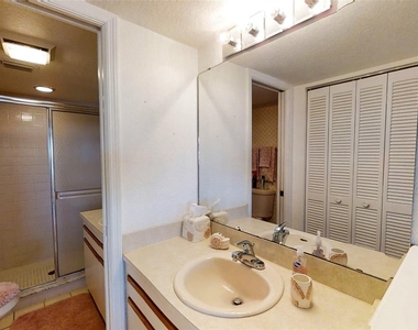 448 Bouchelle Drive - Photo Thumbnail 21