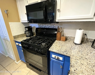 125 Adams Avenue - Photo Thumbnail 5