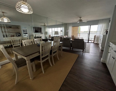 446 Bouchelle Drive - Photo Thumbnail 12