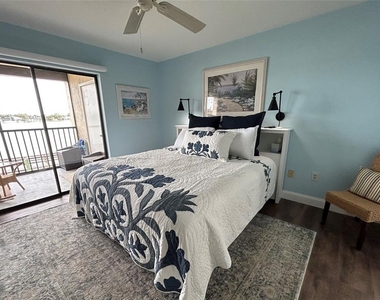446 Bouchelle Drive - Photo Thumbnail 15