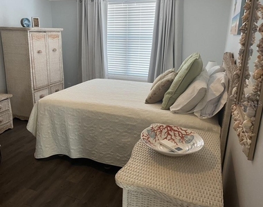 76 Heather Point Court - Photo Thumbnail 18