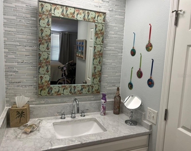 76 Heather Point Court - Photo Thumbnail 13