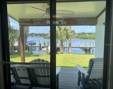 76 Heather Point Court - Photo Thumbnail 5