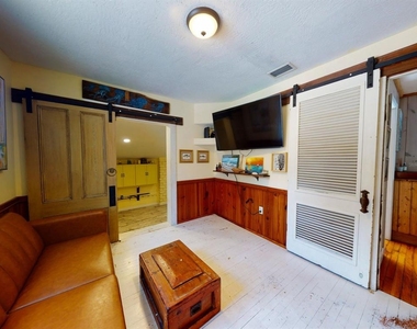 207 Kirkland Road - Photo Thumbnail 22