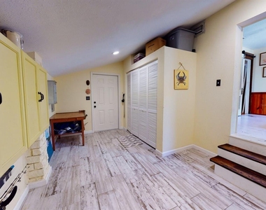 207 Kirkland Road - Photo Thumbnail 24