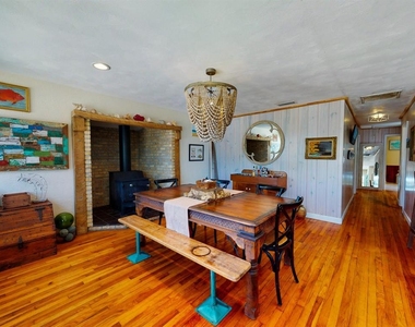 207 Kirkland Road - Photo Thumbnail 6
