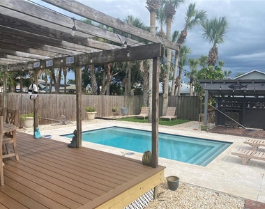 207 Kirkland Road - Photo Thumbnail 25