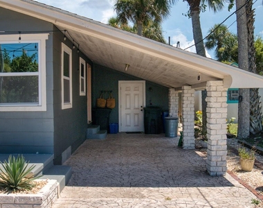 207 Kirkland Road - Photo Thumbnail 3