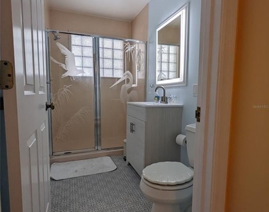 203 Canova Drive - Photo Thumbnail 10