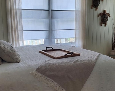 1011 Hill Street - Photo Thumbnail 14