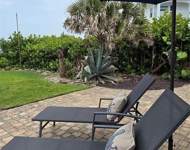 1011 Hill Street - Photo Thumbnail 52