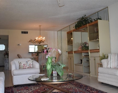 325 N Causeway - Photo Thumbnail 2