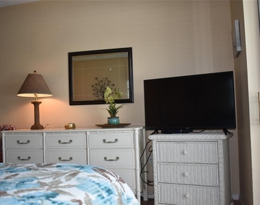 325 N Causeway - Photo Thumbnail 9