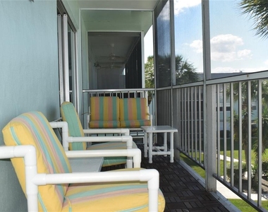 325 N Causeway - Photo Thumbnail 8