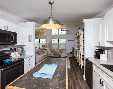 58 Sabal Cay Court - Photo Thumbnail 15