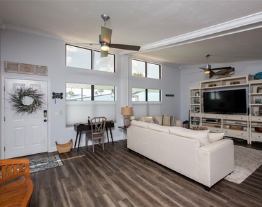 58 Sabal Cay Court - Photo Thumbnail 8
