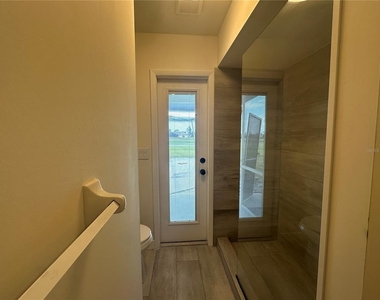 65 Oakland Hills Place - Photo Thumbnail 9