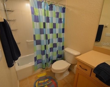 900 Gardens Edge Drive - Photo Thumbnail 7