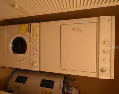 900 Gardens Edge Drive - Photo Thumbnail 15