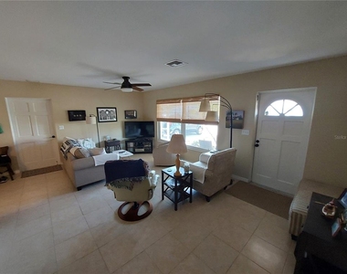 1541 Crest Drive - Photo Thumbnail 1