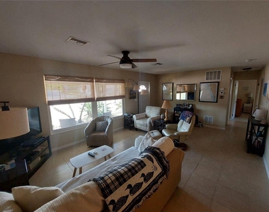 1541 Crest Drive - Photo Thumbnail 2