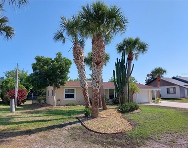 1541 Crest Drive - Photo Thumbnail 27