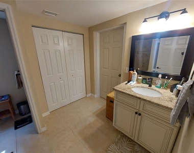 1541 Crest Drive - Photo Thumbnail 8