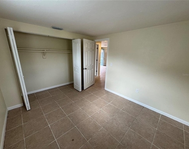 2111 Forked Creek Drive - Photo Thumbnail 11