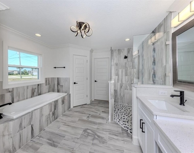 65 Fairway Road - Photo Thumbnail 18