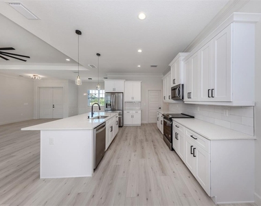 65 Fairway Road - Photo Thumbnail 11