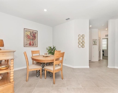 12280 Wellen Golf Street - Photo Thumbnail 11