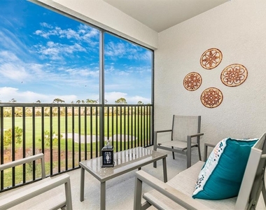 12280 Wellen Golf Street - Photo Thumbnail 20