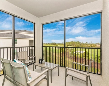 12280 Wellen Golf Street - Photo Thumbnail 21
