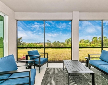 12685 Radiance Court - Photo Thumbnail 11