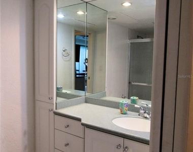 1255 Tarpon Center Drive - Photo Thumbnail 17