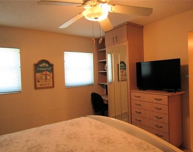 1255 Tarpon Center Drive - Photo Thumbnail 20