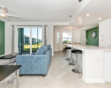 17565 Opal Sand Drive - Photo Thumbnail 15