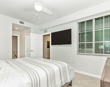 17565 Opal Sand Drive - Photo Thumbnail 28