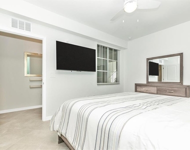 17565 Opal Sand Drive - Photo Thumbnail 29