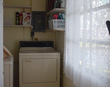 533 Circlewood Drive - Photo Thumbnail 18