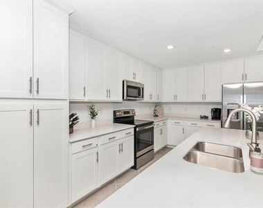 12280 Wellen Golf Street - Photo Thumbnail 10