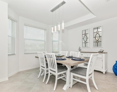 12280 Wellen Golf Street - Photo Thumbnail 18