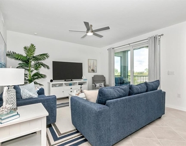 12280 Wellen Golf Street - Photo Thumbnail 19