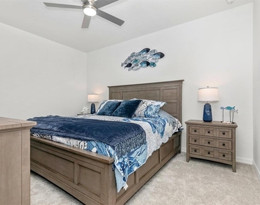 12280 Wellen Golf Street - Photo Thumbnail 32