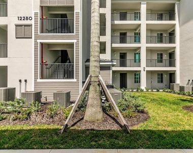 12280 Wellen Golf Street - Photo Thumbnail 1