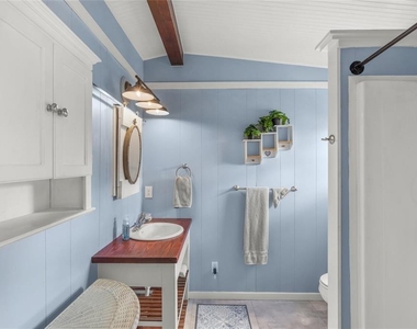 303 Marlette Drive - Photo Thumbnail 23