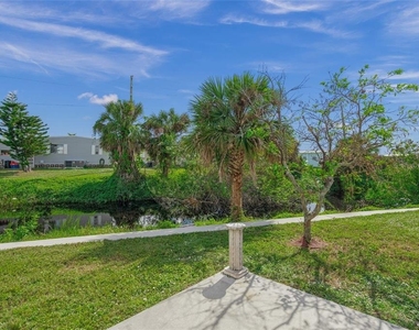 303 Marlette Drive - Photo Thumbnail 34