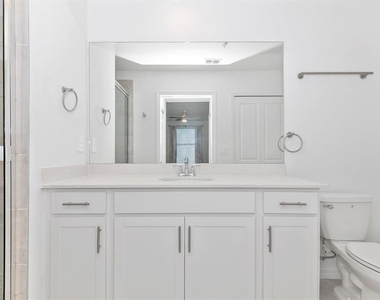 12320 Wellen Golf Street - Photo Thumbnail 37